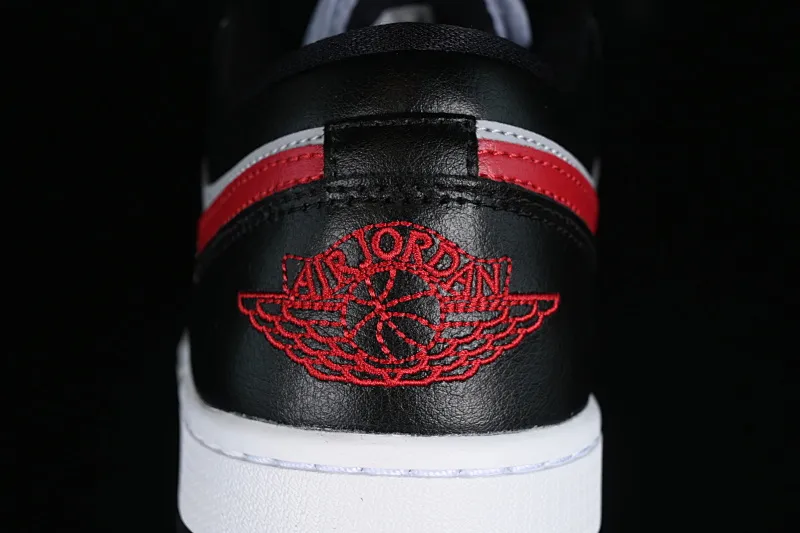 All categories Air Jordan Jordan series basketball shoes Air Jordan 1 Low G version pure original Air Jordan 1 Low AJ1 Joe 1 black gray red hook low-top cultural basketball shoes DC0774-062